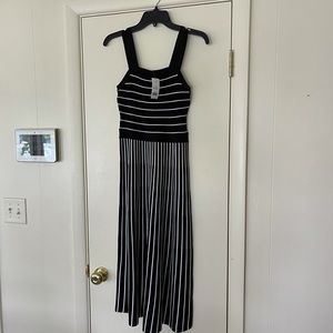 Brand new!  Never been worn!  BR dress!